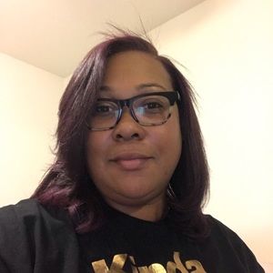 Meet your Posher, Alecia